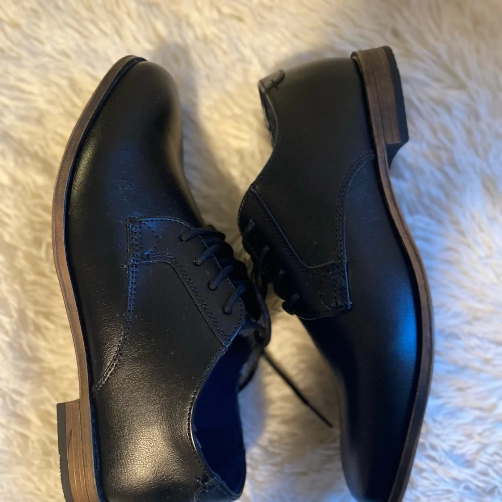 Elegant Black Kids' Dress Shoes